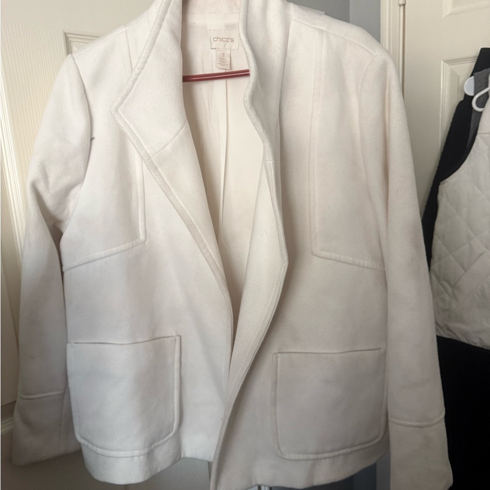 Chico's White Open-Front Tailored Jacket